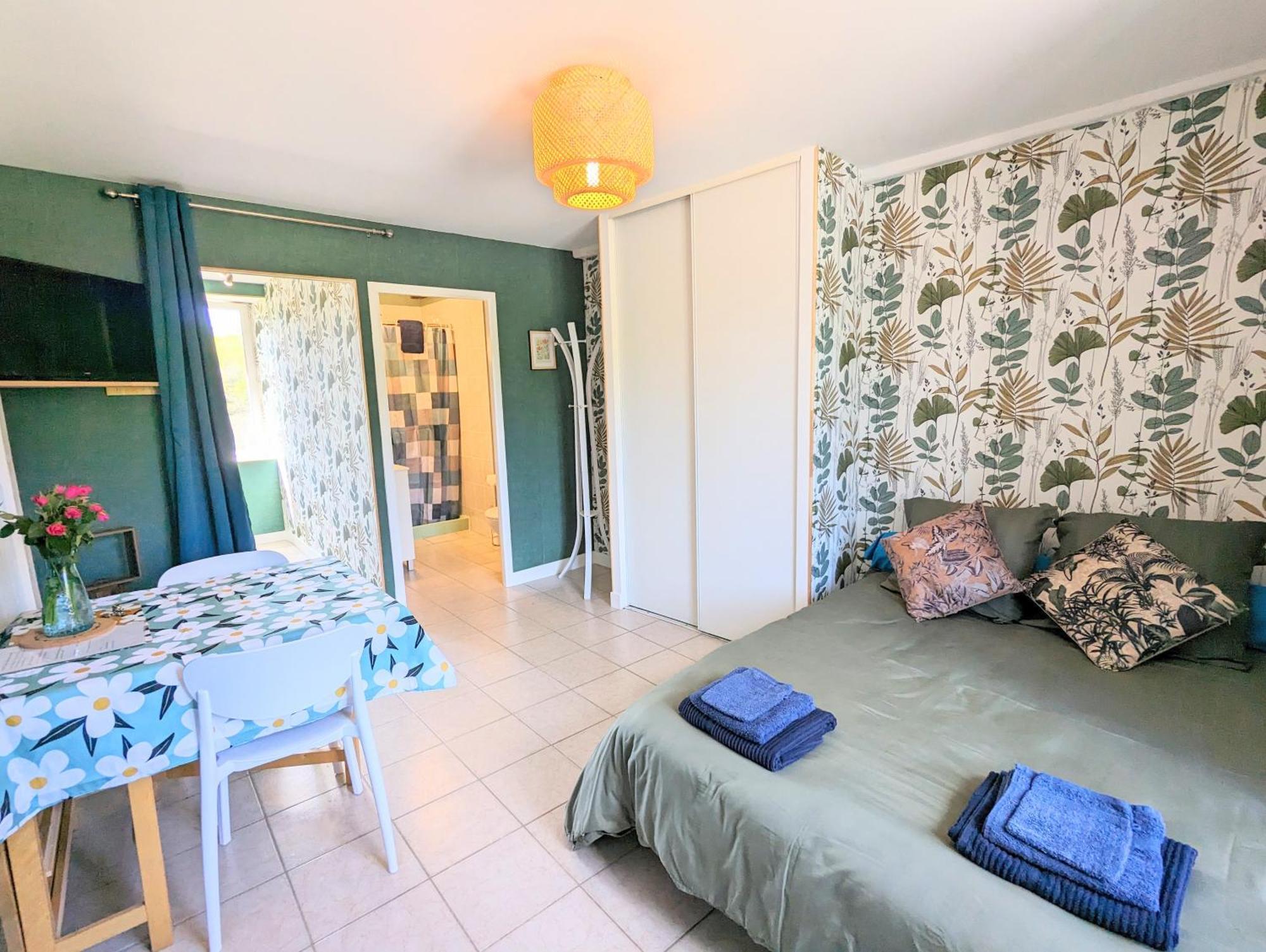 Saint-Germain-les-Belles Studio Silhem מראה חיצוני תמונה
