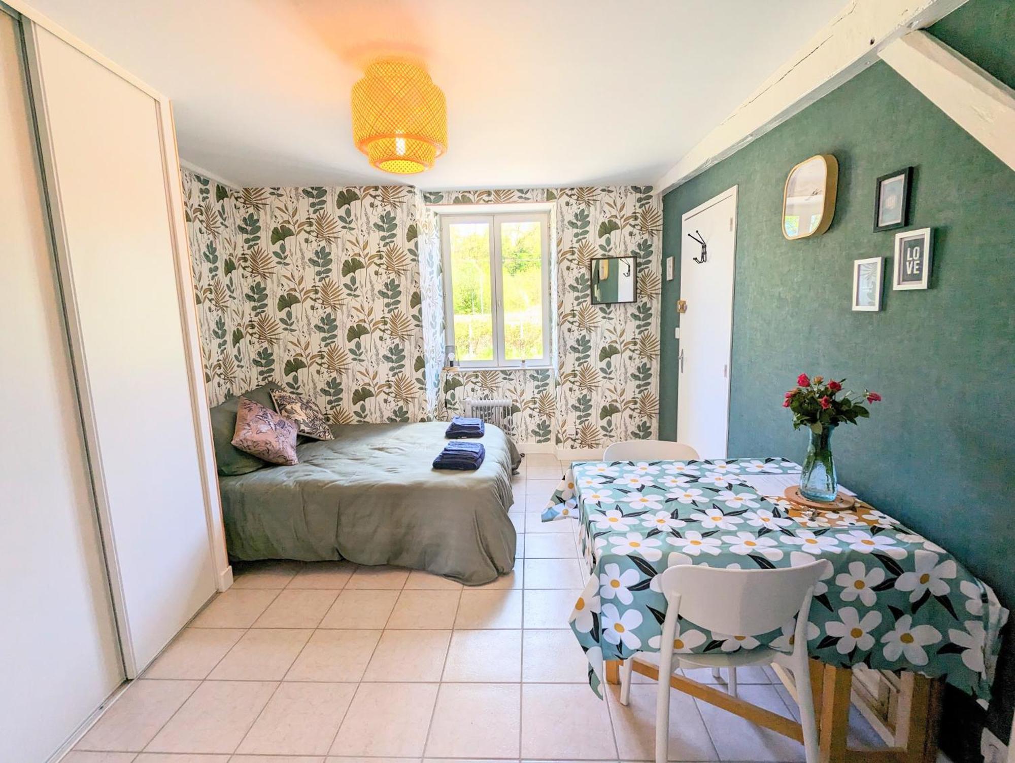 Saint-Germain-les-Belles Studio Silhem מראה חיצוני תמונה